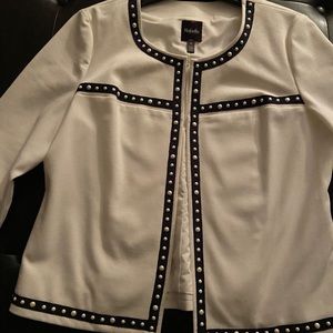 Off white jacket with navy accents 3/4 sleeve
